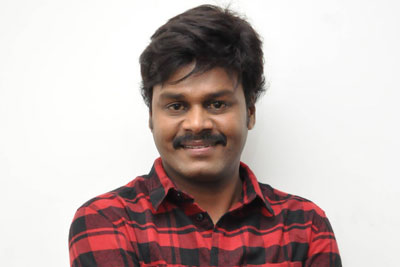 sapthagiri-interview-stills-for-sapthagiri-llb